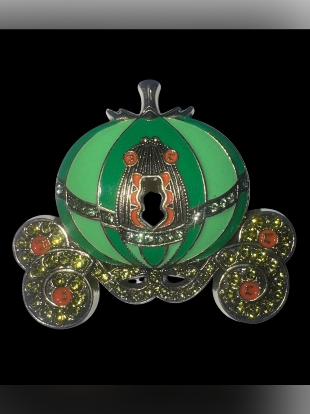 Green Enamel Carriage Pin Brooch - Picture 9 of 9